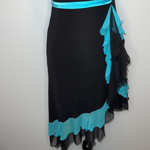 Bebe black & turquoise ruffled halter dress - Picture 4 of 13